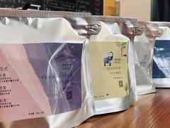 -Be Lived Cafe比例咖啡(摩天轮店)