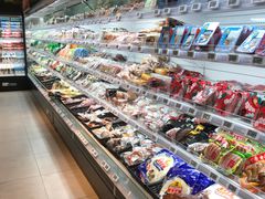 -盒马X会员店(王府井奥莱UP TOWN店)