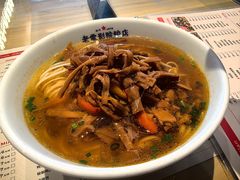 -老电影院饺店(休宁店)