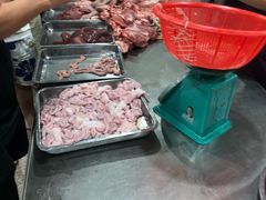 -标记美食新鲜猪杂(兴南大道店)