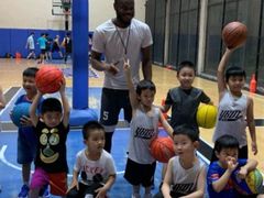 -梦想之巅·青少年篮球·羽毛球·培训中心(西站店)