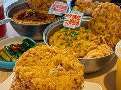-灵芝妹子海鲜米线(劳动公园店)