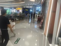 -反斗乐园π·电玩·高空拓展·蹦床(龙华天虹店)