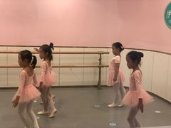 -伊叶舞蹈YEAH DANCE(LCM置汇旭辉校区)