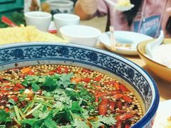 跳水兔-自贡盐帮菜·玩辣餐厅(樱花园西街店)