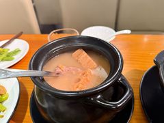 -莲餐厅·湖北菜·潜江小龙虾店(愚园路店)