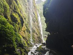 -古龙山大峡谷
