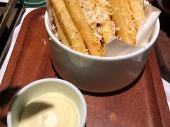 -阿妮叶李(光谷世界城店)