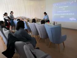 -慢脚印孕产中心(园区国金店)