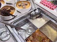 -海底捞火锅(旭辉MALL店)