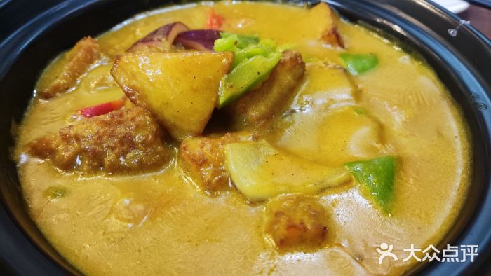 德宏记·茶餐厅(新辰里学清路店)港式咖喱猪排煲图片