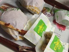 -华莱士·全鸡汉堡(光华路店)