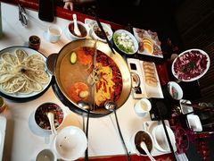 -小龙翻大江文化火锅(宽窄店)