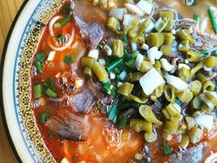 -肇兴特色牛肉粉
