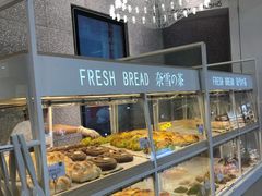 面包甜点陈列柜-奈雪的茶(石厦时代广场店)