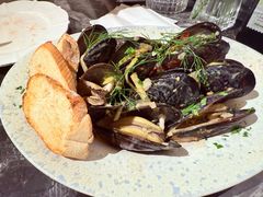 -LESCEDARS Brasserie Bistro香柏树