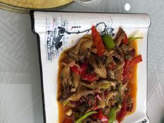 -撒拉人家.酸菜牦牛肉火锅