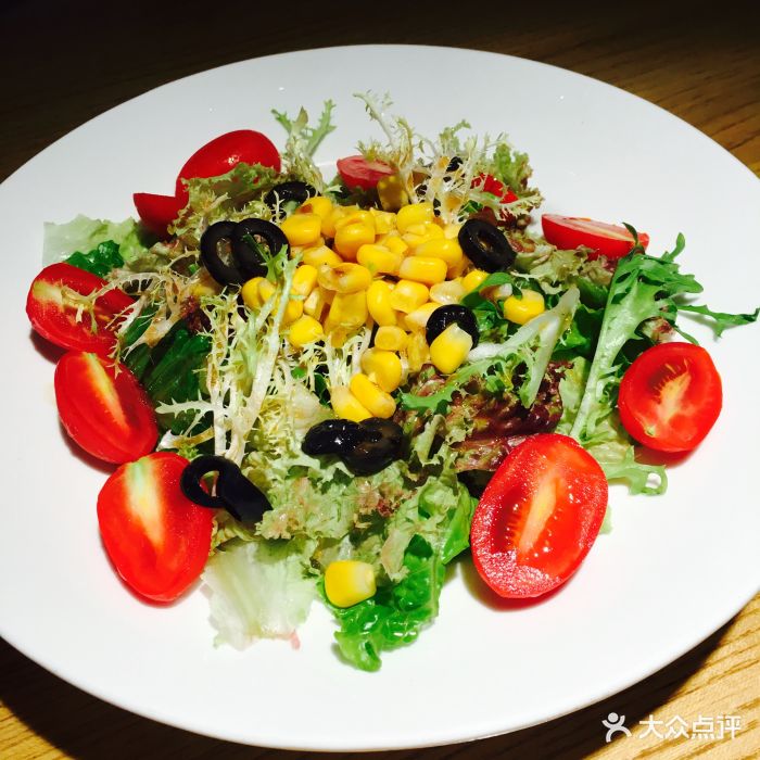 菲滋意式餐厅(拱墅万达店)新意时蔬沙拉图片