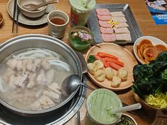 -大头椰·椰子鸡火锅(新梦店)