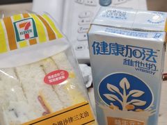 -7-ELEVEn(深圳宝安机场近14登机口)