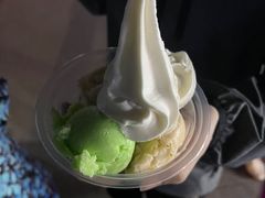 -古老冰山特色冰淇淋店(艾提尕尔店)