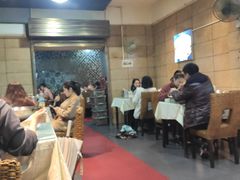 大堂-昱龙大盆牛蛙馆(三兴街总店)