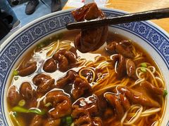 -沪西老弄堂面馆(定西路店)