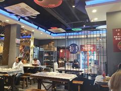 -老街烧烤大排档·地道湖北菜·龙虾馆(汉口火车站店)