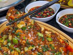 -老来福·非遗酸汤兔(凯旋路店)