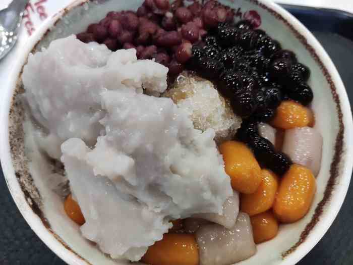 鲜芋仙(台东万达店)-"鲜芋仙(青岛台东万达店)位置在台东三路.