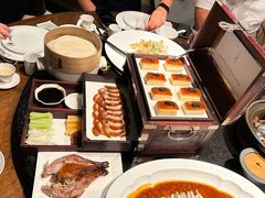 酥不腻鱼子酱烤鸭-上饍·中国厨房(建发JFC品尚中心店)