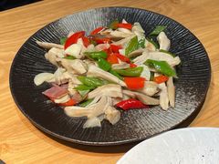 -一朵菌·野生菌探索家火锅(南亚店)