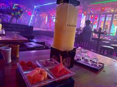 -喜鹊音乐酒馆(西街店)