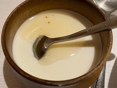 自制酸奶-悦融琥珀·京鲁菜·海味珍品(西单店)