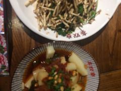 -亮欢寨酸汤鱼(沙冲路店)