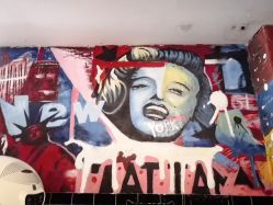 -PE SALON