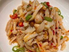 -雀蓝川菜(奥体广场店)