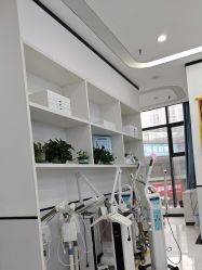 -蕾特恩专业祛痘·皮肤管理