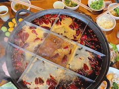 -白乐天毛肚火锅馆(南滨路店)