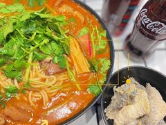 -肥汁米蘭香港米线(长宁来福士店)