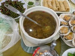 -鹏城人家海鲜酒家·23年老字号(较场尾店)