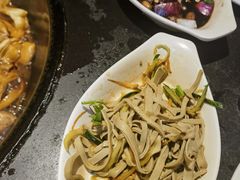 -崔记生活·铁锅炖鱼粘卷子(总店)
