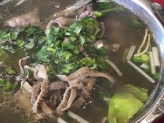 -谢老五跷脚牛肉·非遗传承店
