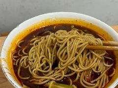 -易毛特色牛肉面(解放碑步行街店)