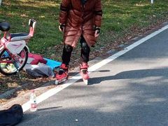 -乐翔轮滑(中庚漫游城店)