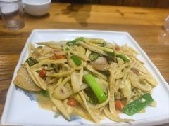 -下梅人家土菜馆(历史文化餐厅度假区店)