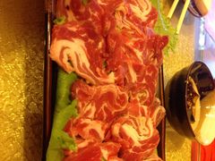 手切羊肉-小窝头炭火铜锅