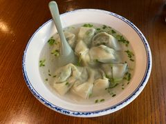 菜肉大馄饨-乔家栅(襄阳南路店)