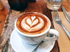 -FLOVIE FLORIST CAFE