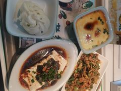 -老乡鸡(上海品尊国际中心店)
